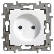 Розетка 1-м СП Etika 16А IP20 250В 2P без заземл. немецк. стандарт винтов. клеммы механизм бел. IEK 672220